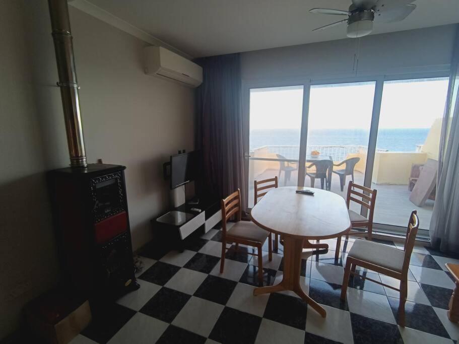Апартаменты Poseidons Seaview Penthouse Марсалфорн Экстерьер фото